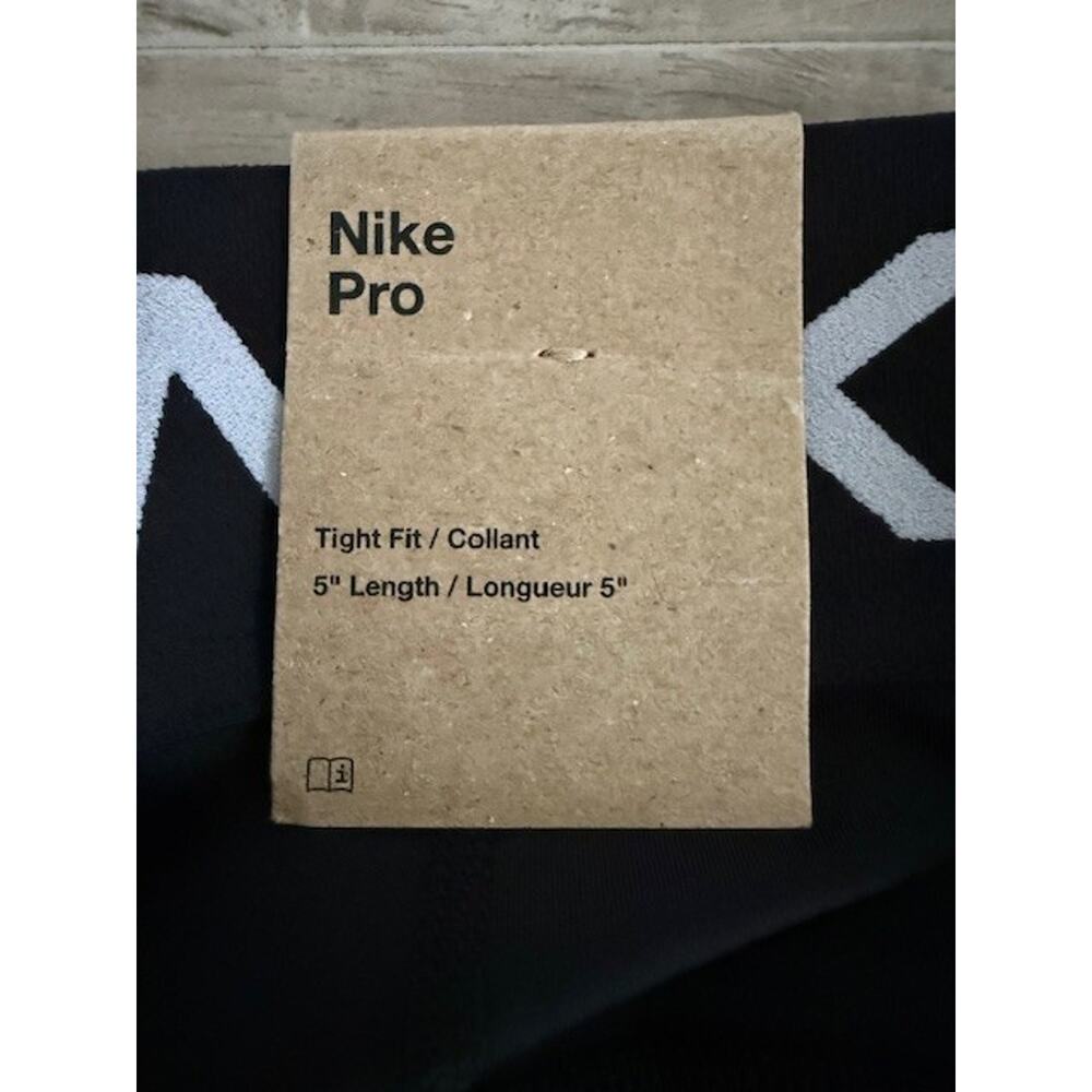 NWT Nike Pro Women's Tight Fit Shorts - Black - Size XL - Picture 8 of 10